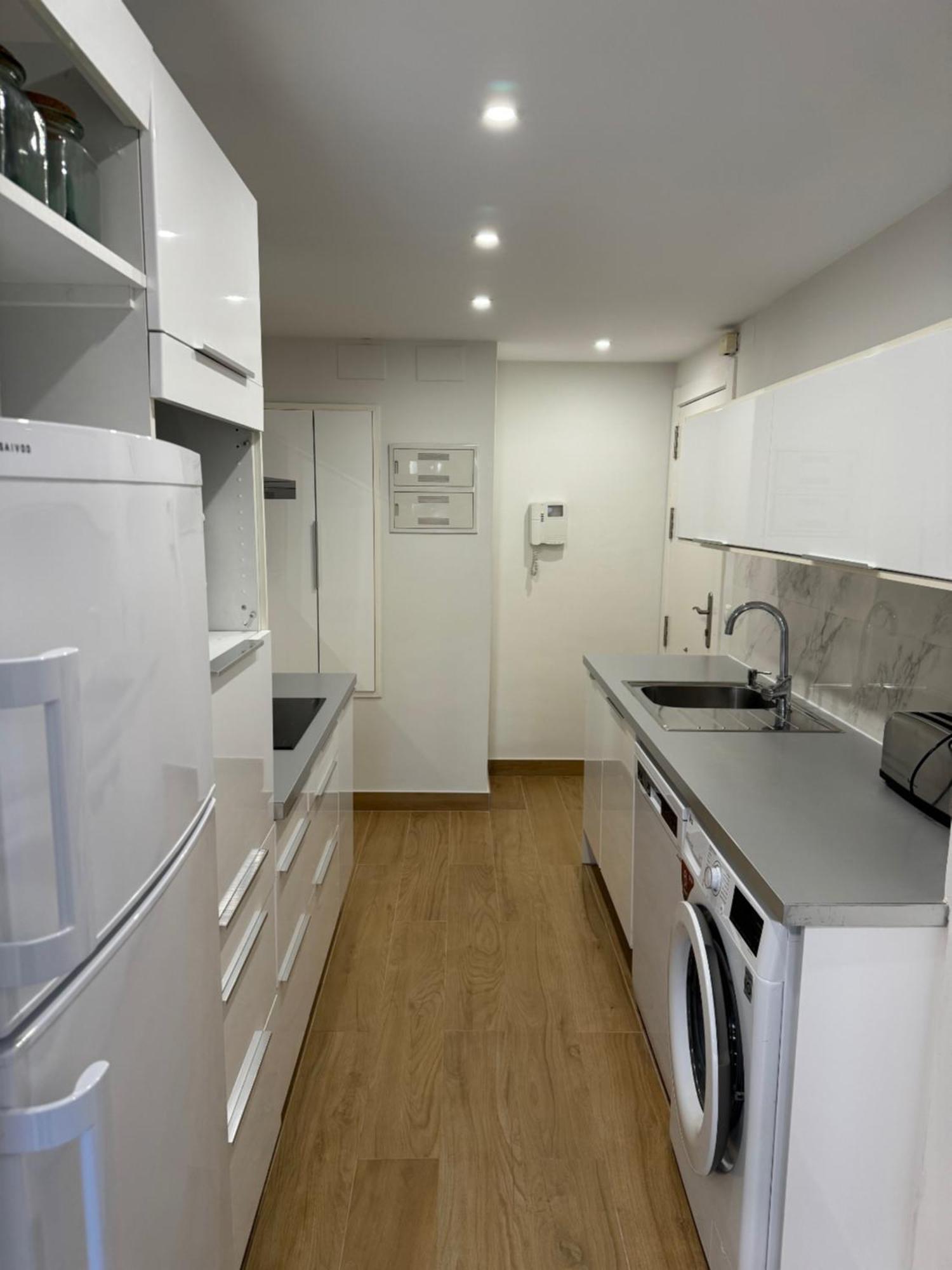 Mediterranean Malagueta Suite Màlaga Exteriér fotografie